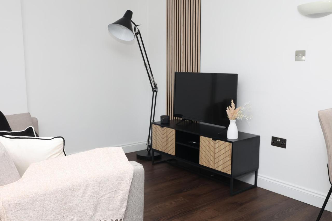 Apartamento Watford Luxury 1 Bed Flat - Free Parking Exterior foto