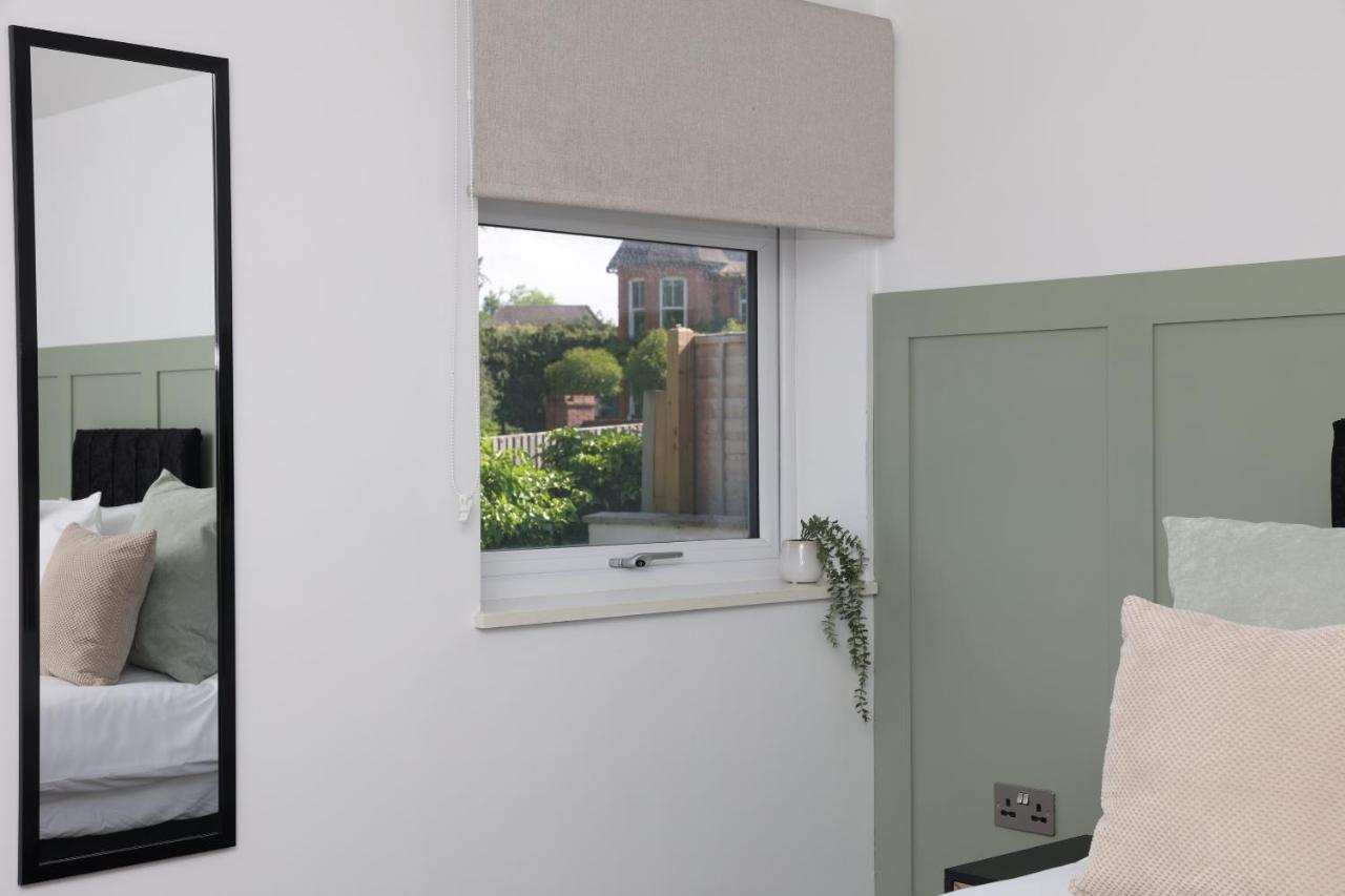 Apartamento Watford Luxury 1 Bed Flat - Free Parking Exterior foto